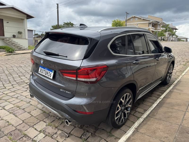 BMW - X1 - 2021/2022 - Cinza - R$ 212.900,00