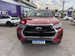 TOYOTA - HILUX - 2020/2021 - Vermelha - R$ 242.900,00