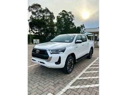 TOYOTA - HILUX - 2024/2025 - Branca - Sob Consulta