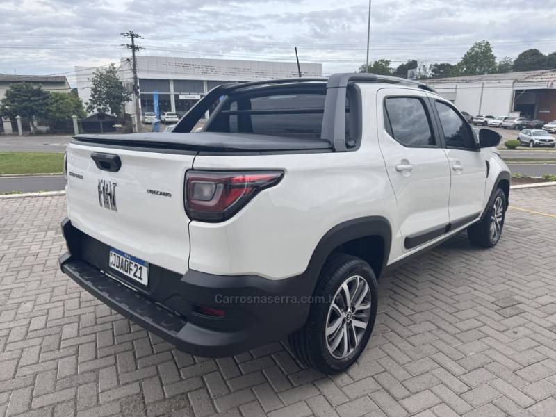 FIAT - STRADA - 2024/2025 - Branca - R$ 123.900,00