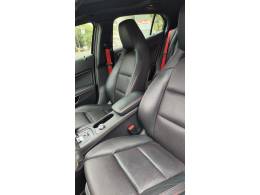 MERCEDES-BENZ - A 45 AMG - 2018/2019 - Preta - R$ 256.000,00