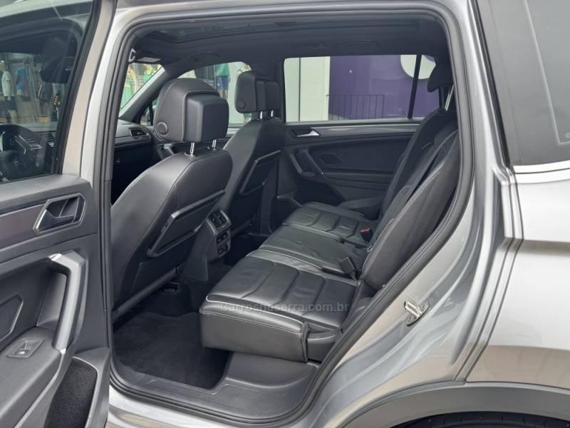 VOLKSWAGEN - TIGUAN - 2019/2020 - Cinza - R$ 175.900,00