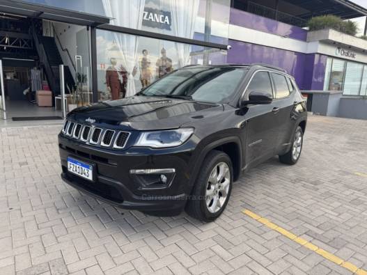 JEEP - COMPASS - 2020/2021 - Preta - R$ 106.900,00