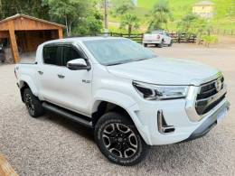 TOYOTA - HILUX - 2024/2024 - Branca - R$ 295.900,00