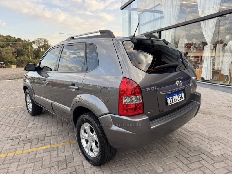 HYUNDAI - TUCSON - 2016/2017 - Cinza - R$ 82.900,00